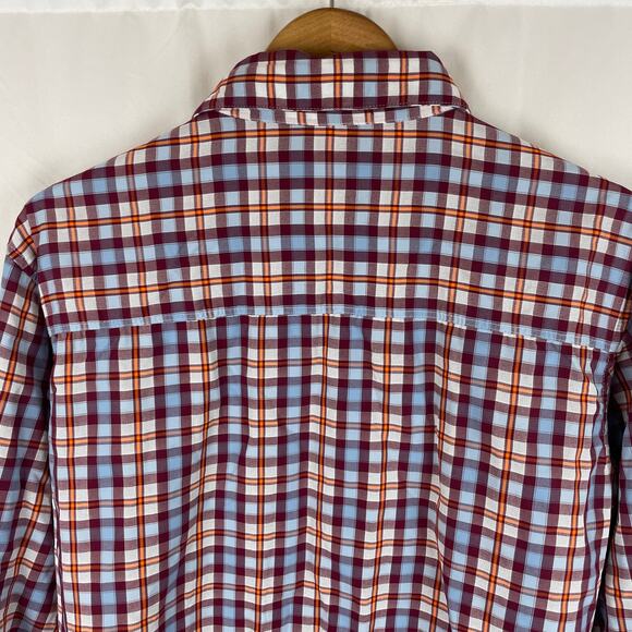 Mountain Hardwear Men's Red Plaid Button Down Shirt Lightweight Roll Sleeve L - Picture 7 of 10